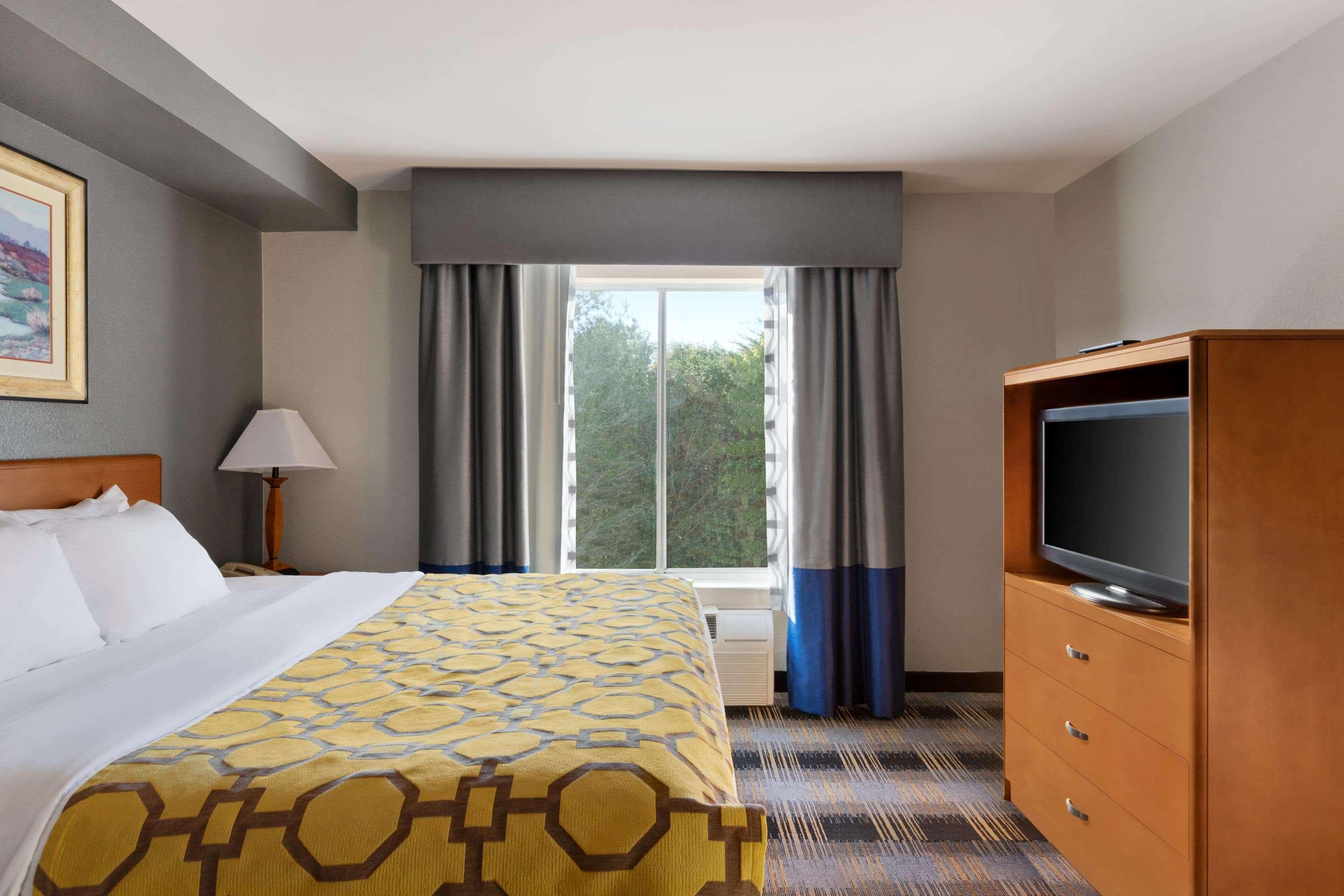 Baymont By Wyndham Lithia Springs Atlanta Hotell Exteriör bild