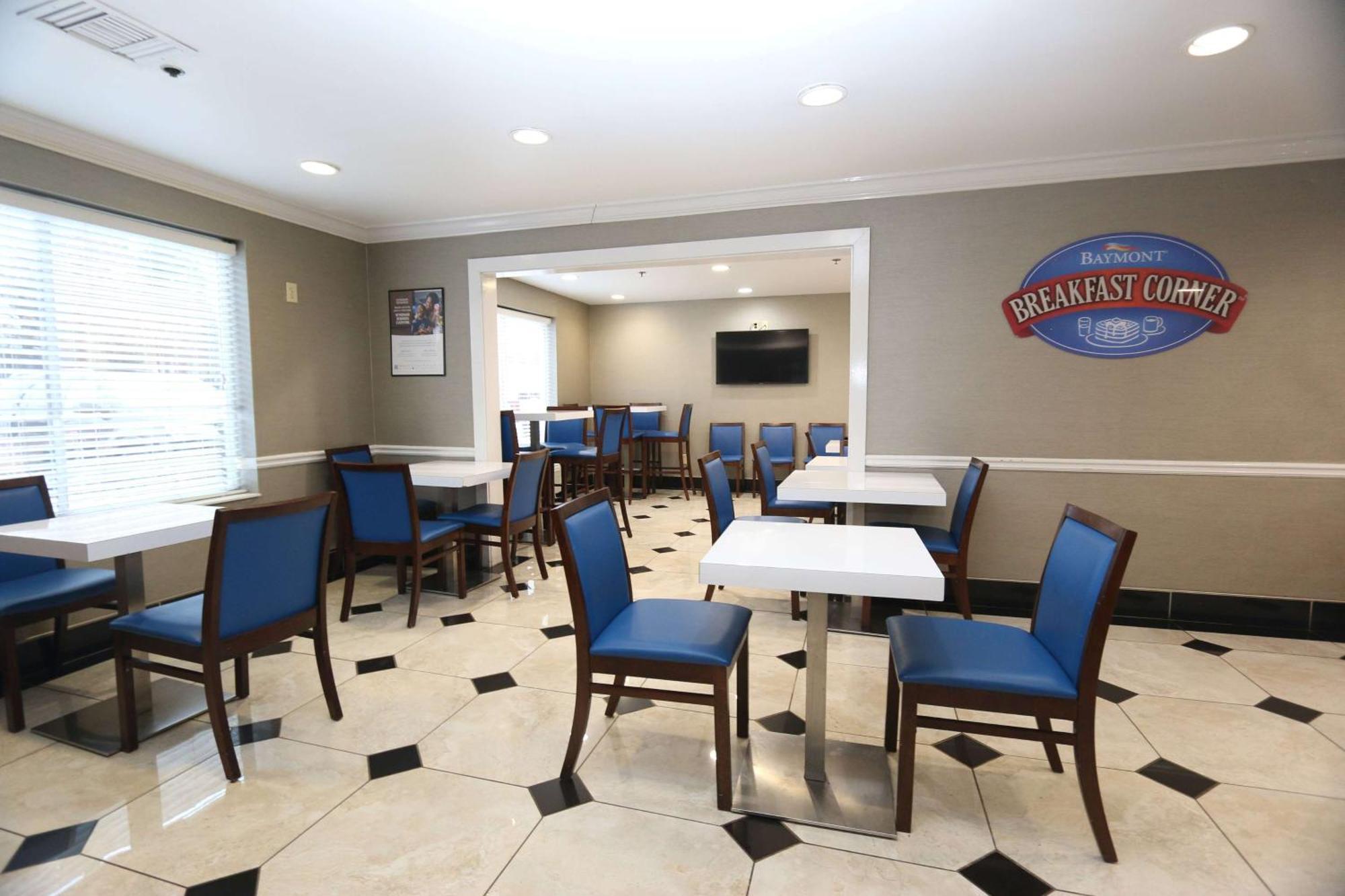 Baymont By Wyndham Lithia Springs Atlanta Hotell Exteriör bild